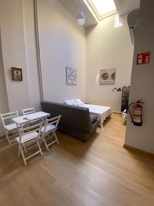 Studio In Barrio Salamanca Madri Exterior foto